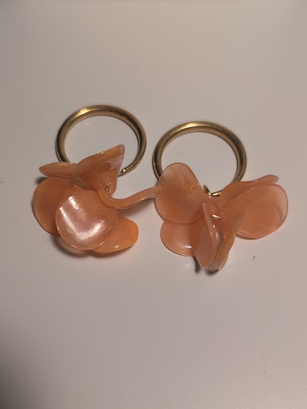Sézane Flora Hoop Earrings - Picture 2 of 5